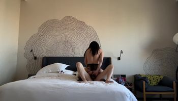伪娘情趣装自慰自嗨床战 (154)